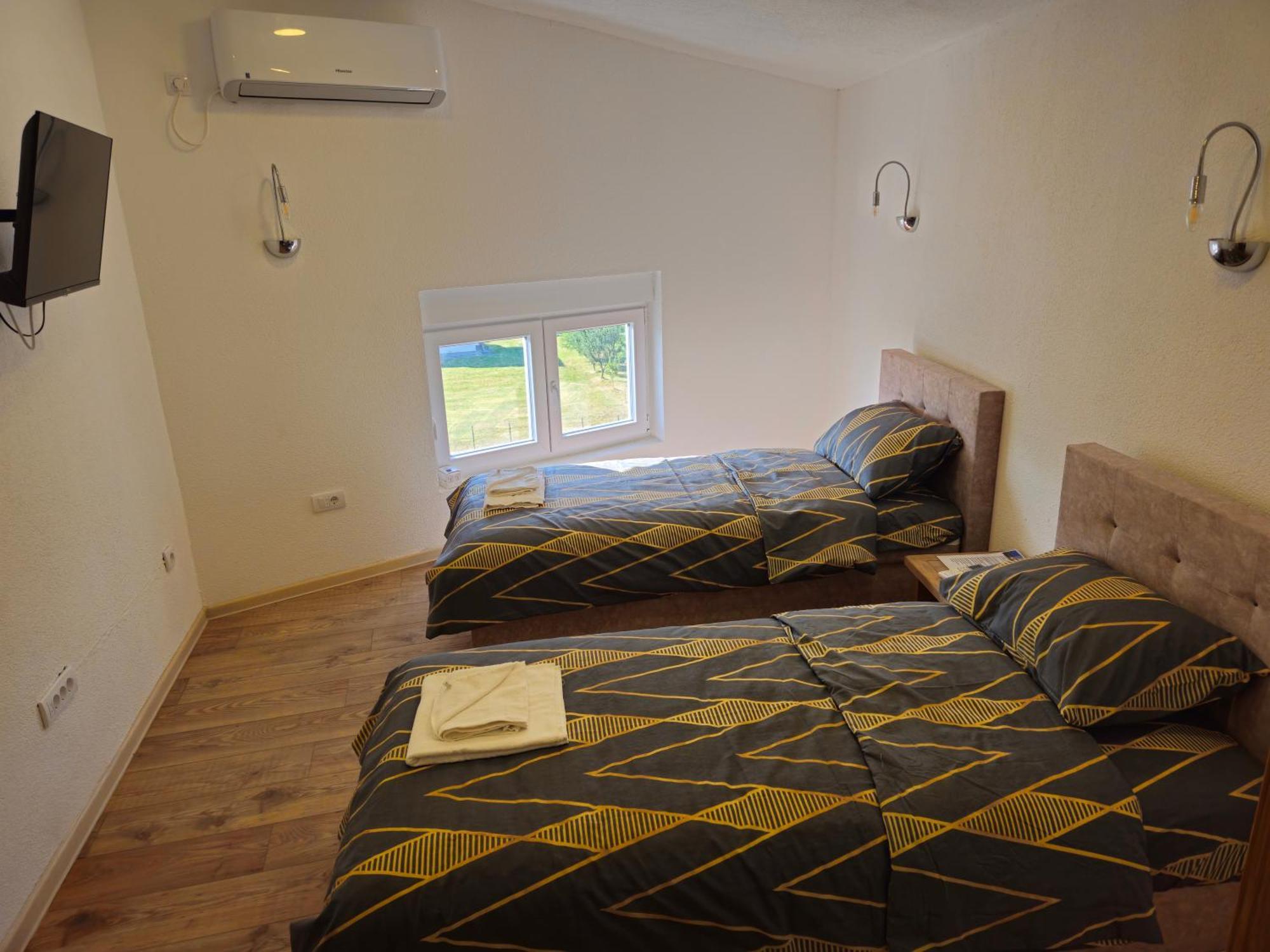Apartmani Spa Bjelasica 비옐로폴레 외부 사진